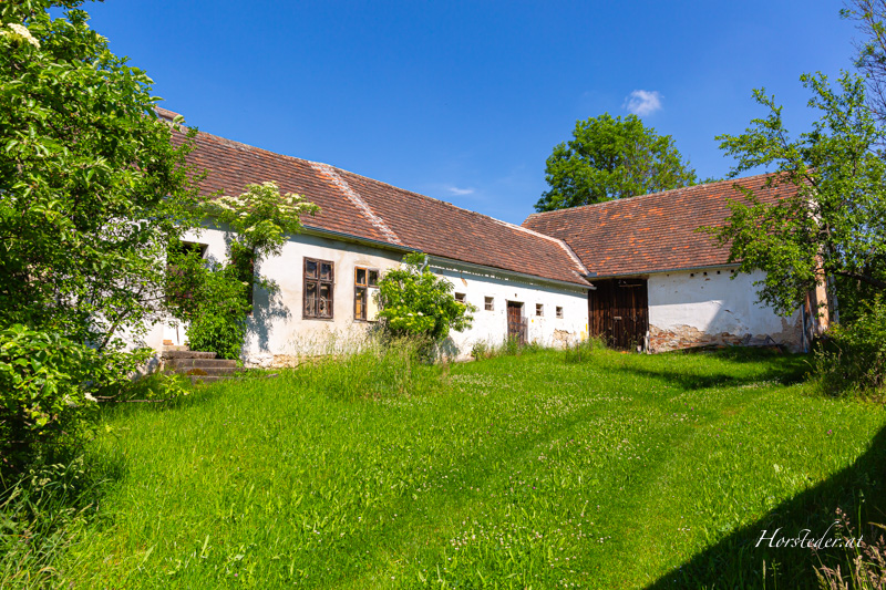 Verlassenes Bauernhaus im Waldviertel.