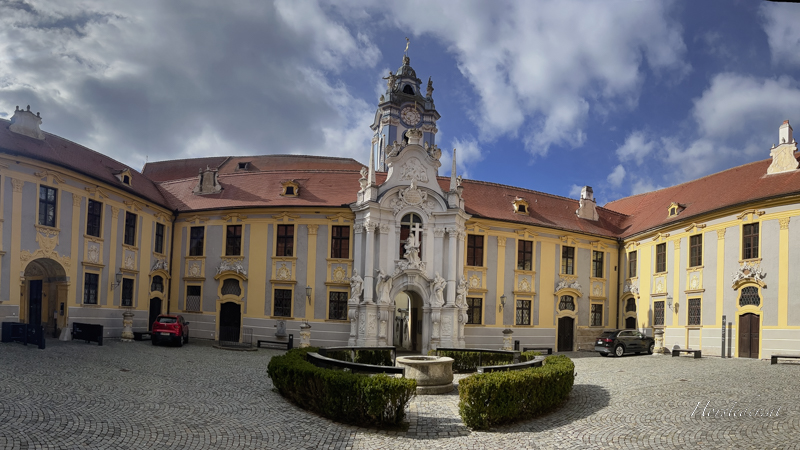 Spaziergang rund um Dürnstein  in der Wachau.