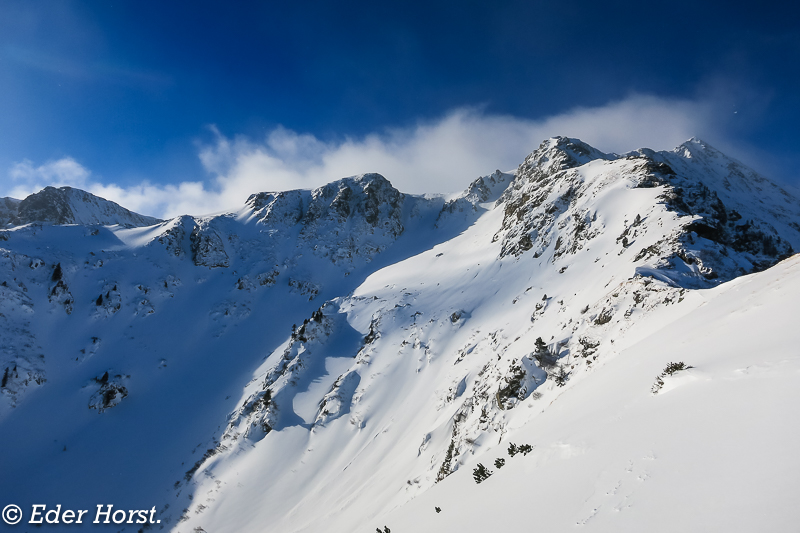 Schneeschuwandern rund um die Edlrauter Hütte.